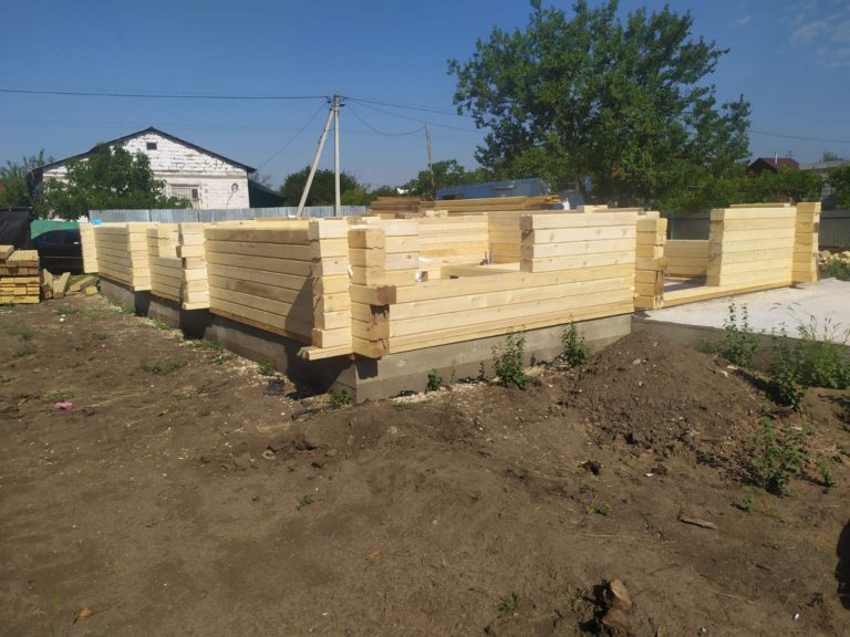 Выбор и монтаж лестницы для деревянного дома